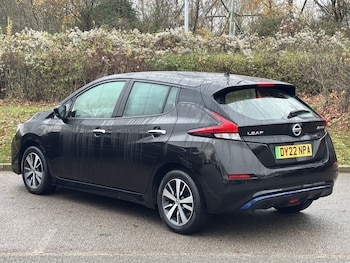 Used Nissan Leaf 2022 for sale - 76797588: Photo