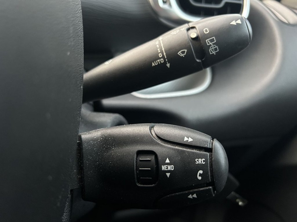 Used Citroen C3 Picasso 2016 for sale - 76469886: Photo 16