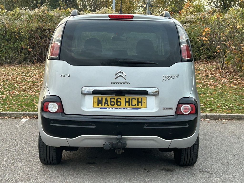 Used Citroen C3 Picasso 2016 for sale - 76469886: Photo 4