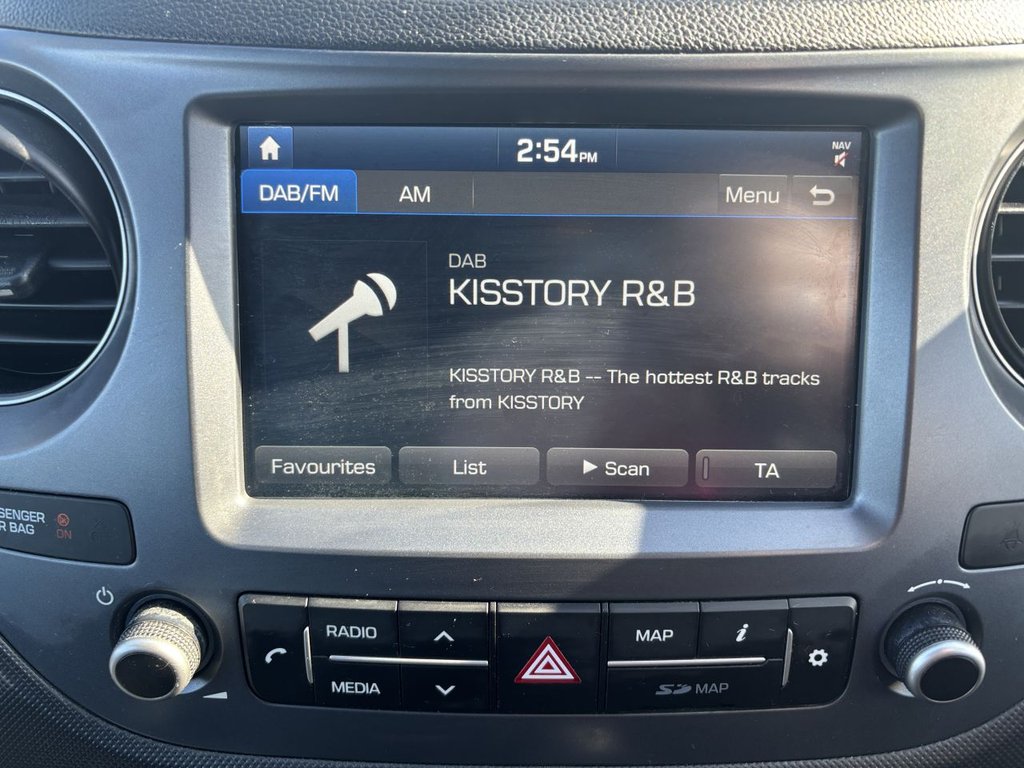 Used Hyundai i10 2018 for sale - 75973873: Photo 14