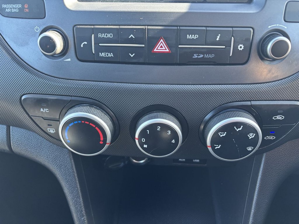 Used Hyundai i10 2018 for sale - 75973873: Photo 15