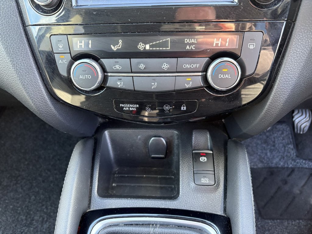 Used Nissan Qashqai 2018 for sale - 76356411: Photo 16