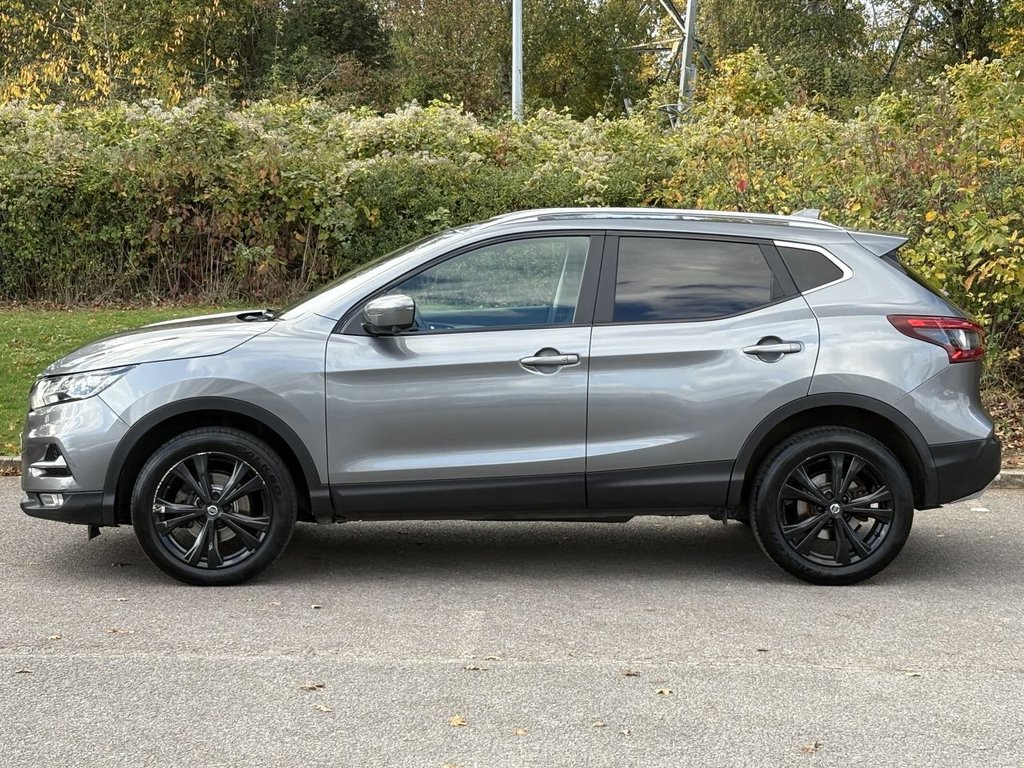 Used Nissan Qashqai 2018 for sale - 76356411: Photo 2