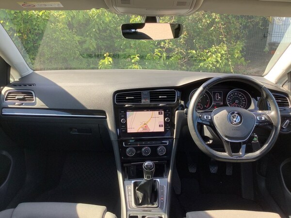 Used Volkswagen Golf 2017 for sale - 76172940: Photo 9