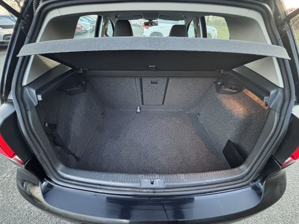 Used Volkswagen Golf 2012 for sale - 76654816: Photo 11