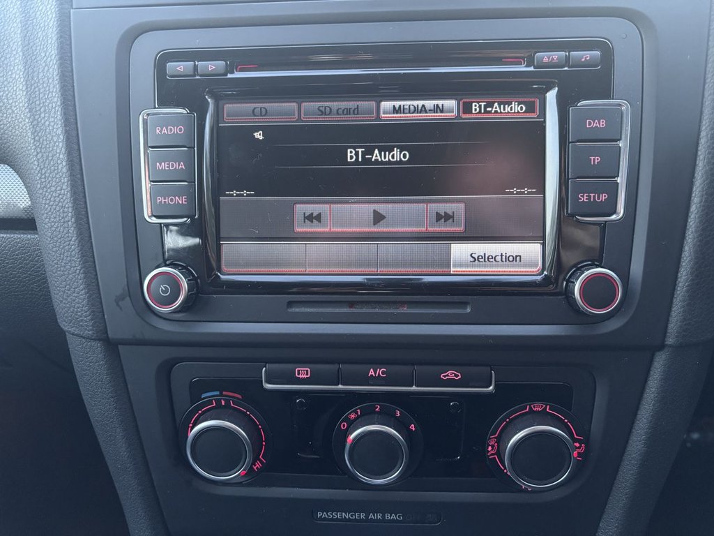 Used Volkswagen Golf 2012 for sale - 76654816: Photo 18