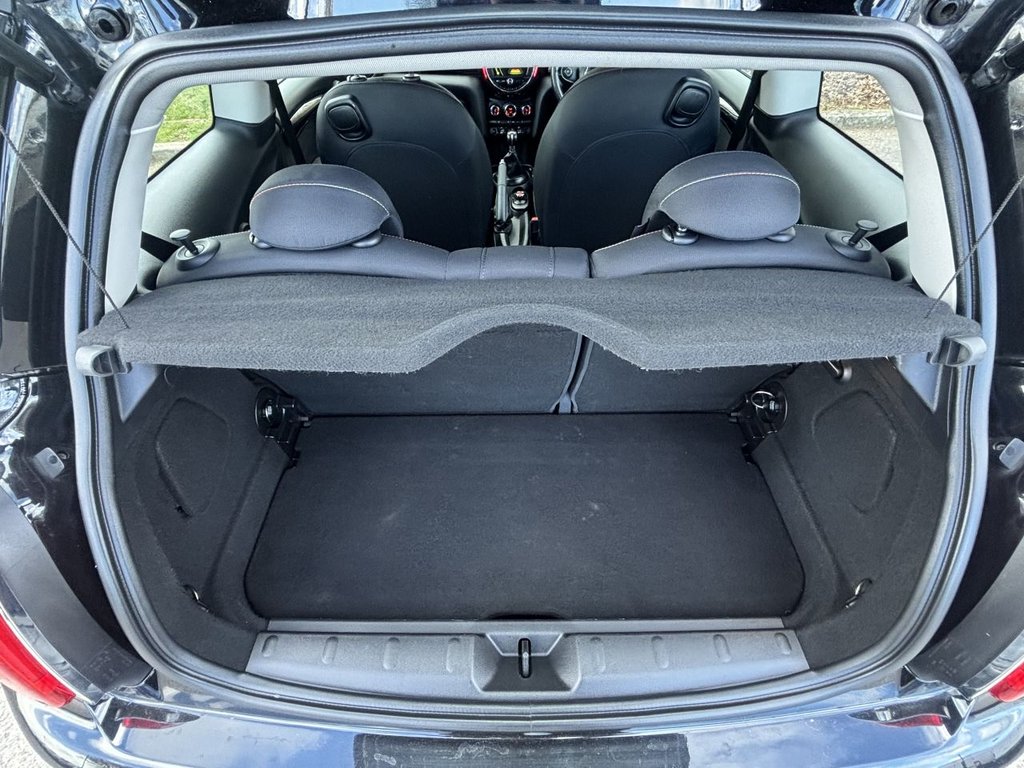 Used MINI Hatch 2018 for sale - 78016882: Photo 11