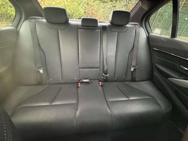 Used BMW 3 Series 2017 for sale - 76132114: Photo 10
