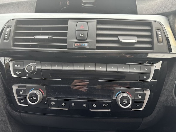 Used BMW 3 Series 2017 for sale - 76132114: Photo 16