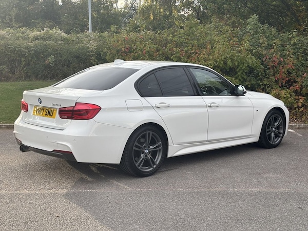 Used BMW 3 Series 2017 for sale - 76132114: Photo 5