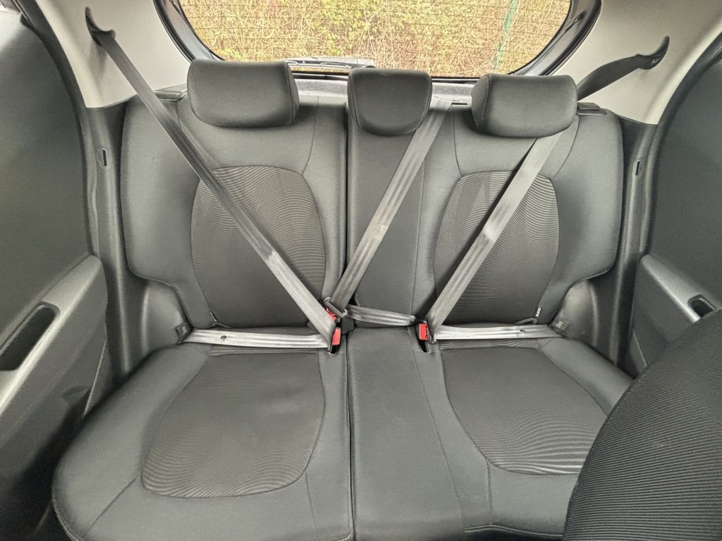 Used Hyundai i10 2019 for sale - 76962187: Photo 10