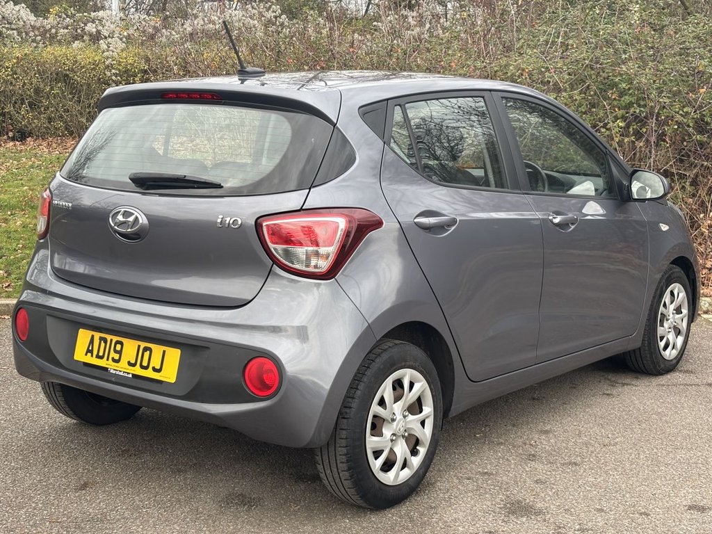 Used Hyundai i10 2019 for sale - 76962187: Photo 5