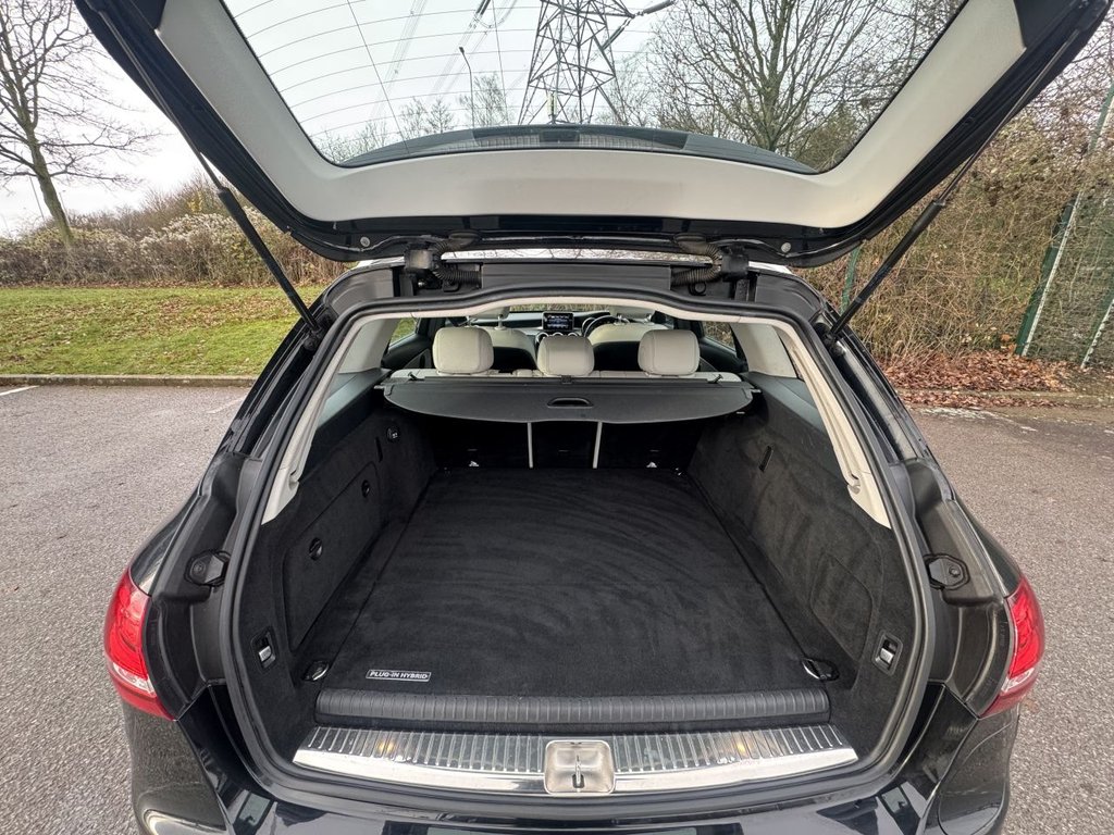 Used Mercedes-Benz C Class 2016 for sale - 76883132: Photo 11