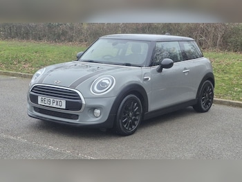 Used MINI Hatch 2019 for sale - 77498470: Photo