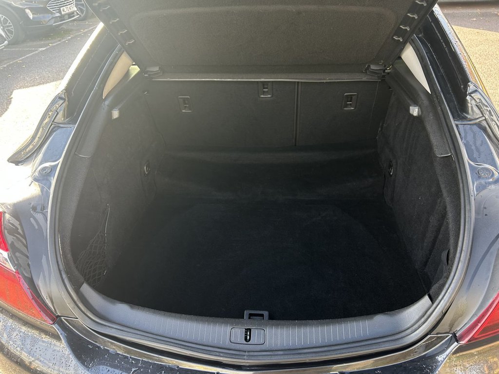 Used Vauxhall Insignia 2016 for sale - 76509661: Photo 11