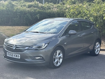 Vauxhall - Astra