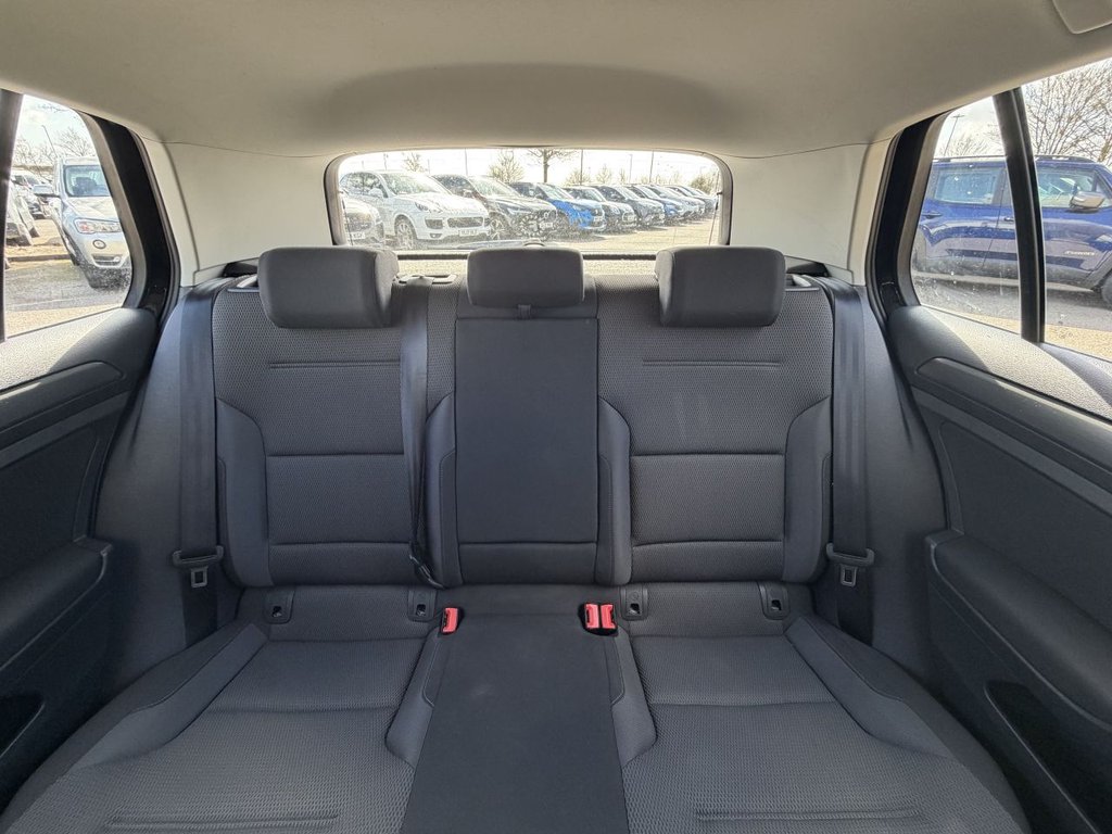 Used Volkswagen Golf 2019 for sale - 78056623: Photo 10