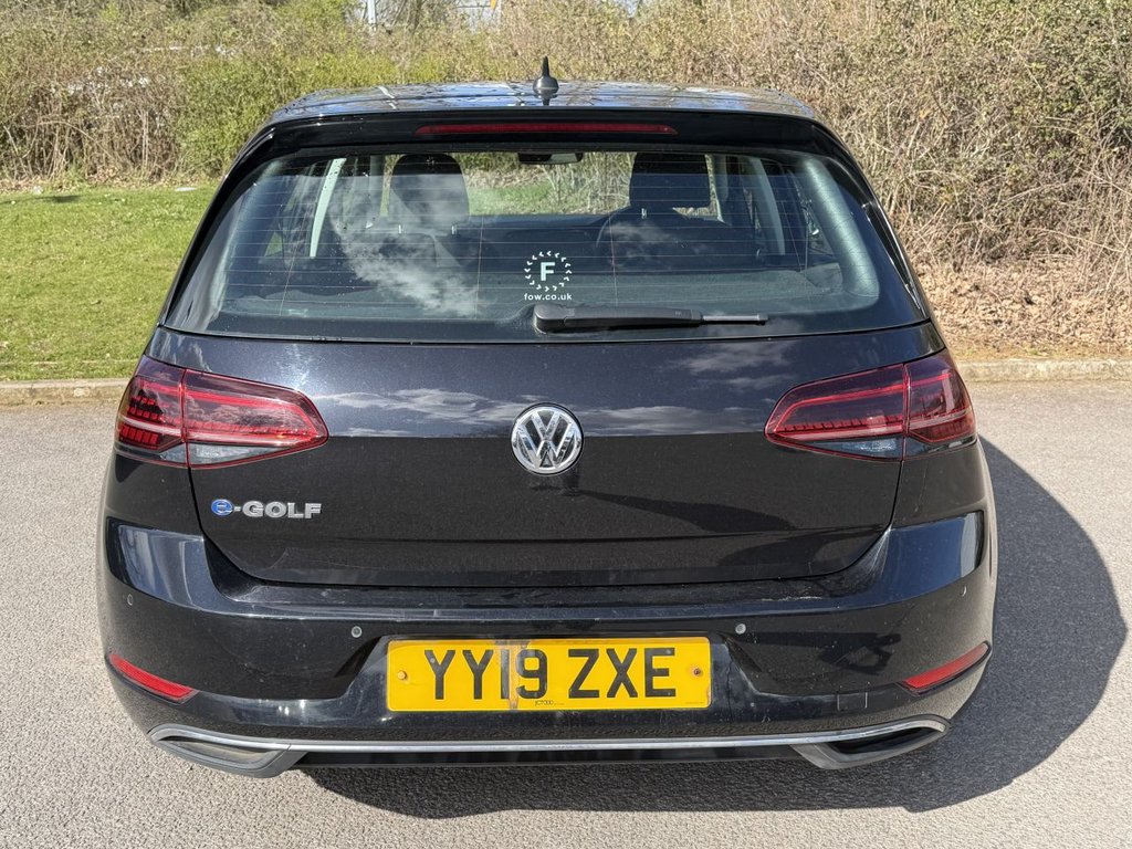 Used Volkswagen Golf 2019 for sale - 78056623: Photo 4