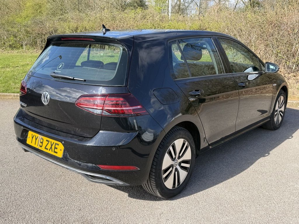 Used Volkswagen Golf 2019 for sale - 78056623: Photo 5