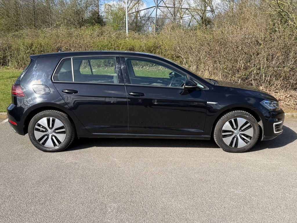 Used Volkswagen Golf 2019 for sale - 78056623: Photo 6