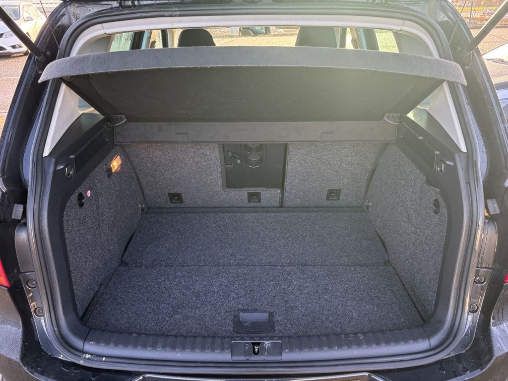 Used Volkswagen Tiguan 2015 for sale - 76768145: Photo 10