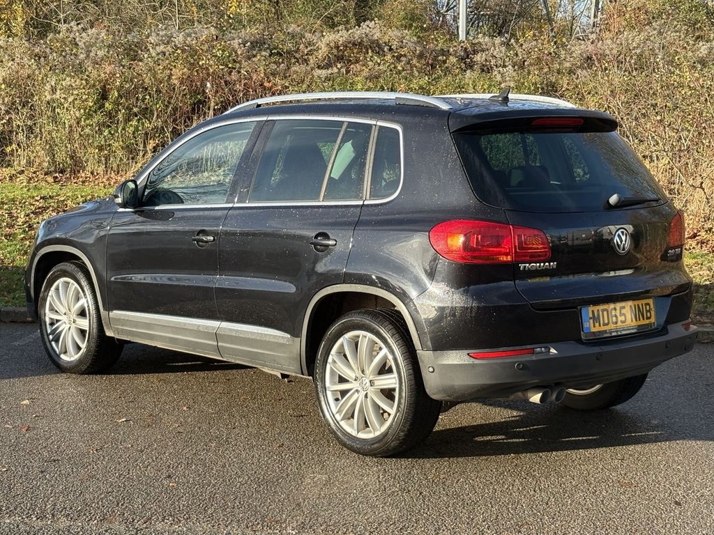 Used Volkswagen Tiguan 2015 for sale - 76768145: Photo 3