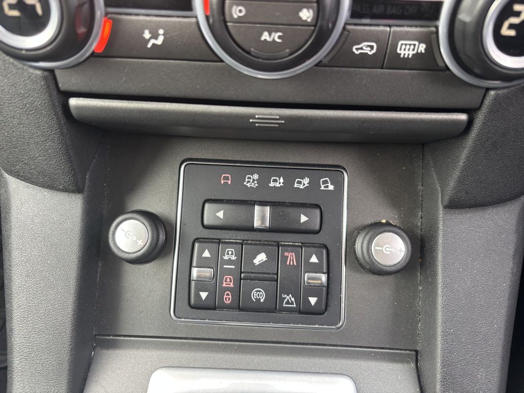 Used Land Rover Discovery 2016 for sale - 76454080: Photo 19