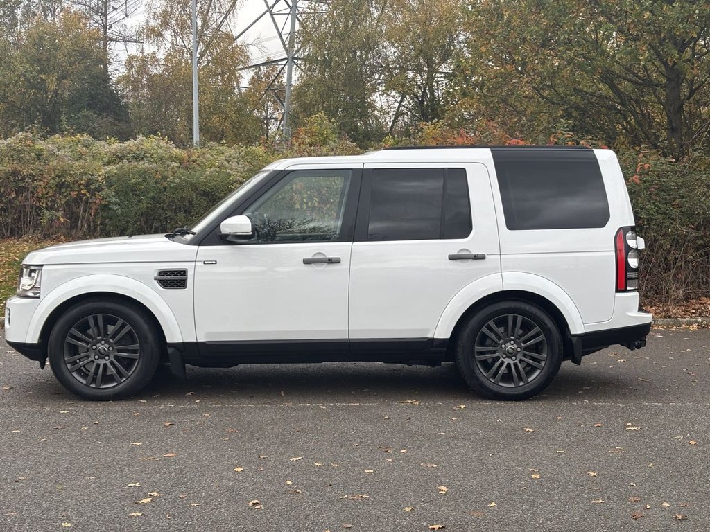 Used Land Rover Discovery 2016 for sale - 76454080: Photo 2