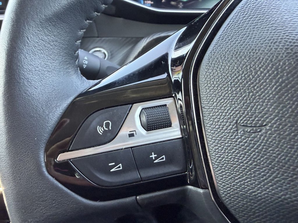 Used Peugeot 208 2022 for sale - 77952376: Photo 14