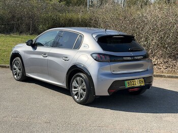 Used Peugeot 208 2022 for sale - 77952376: Photo