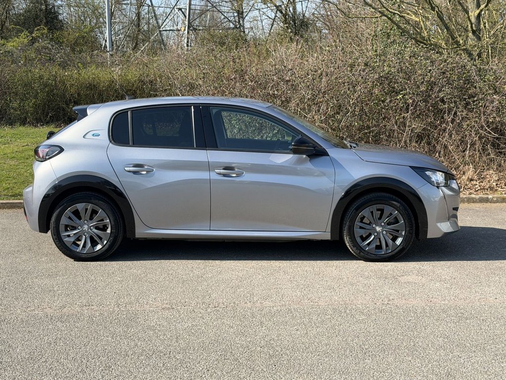 Used Peugeot 208 2022 for sale - 77952376: Photo 6