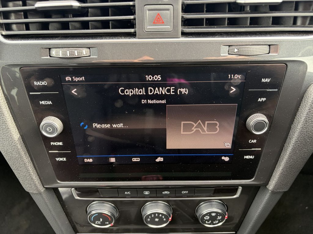 Used Volkswagen Golf 2017 for sale - 77849834: Photo 12