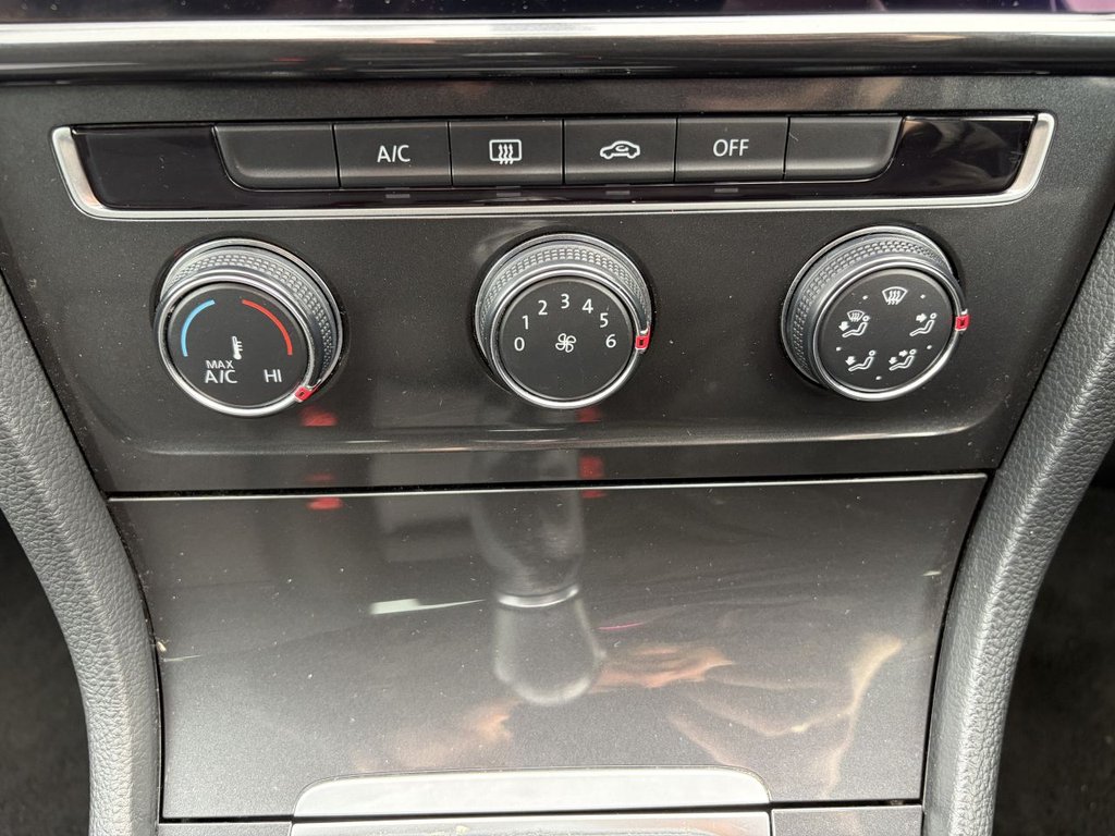 Used Volkswagen Golf 2017 for sale - 77849834: Photo 16