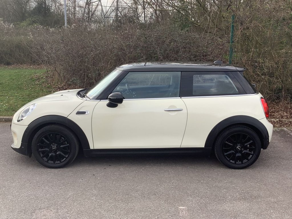 Used MINI Hatch 2015 for sale - 77820502: Photo 2