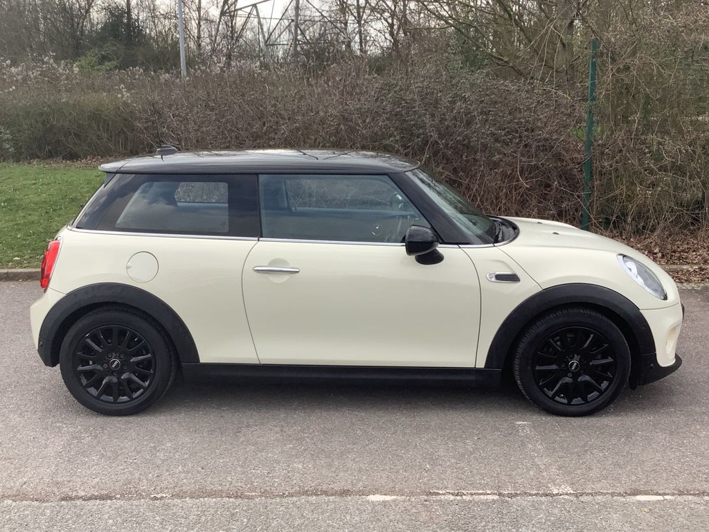 Used MINI Hatch 2015 for sale - 77820502: Photo 6