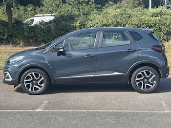 Used Renault Captur 2017 for sale - 75727081: Photo