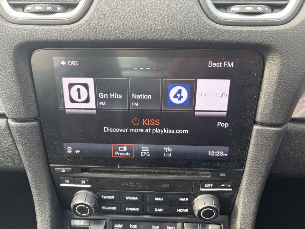 Used Porsche 718 Cayman 2017 for sale - 76496256: Photo 12