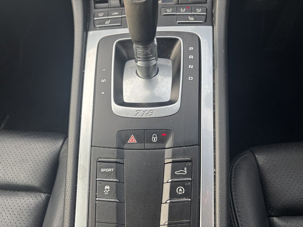 Used Porsche 718 Cayman 2017 for sale - 76496256: Photo 17