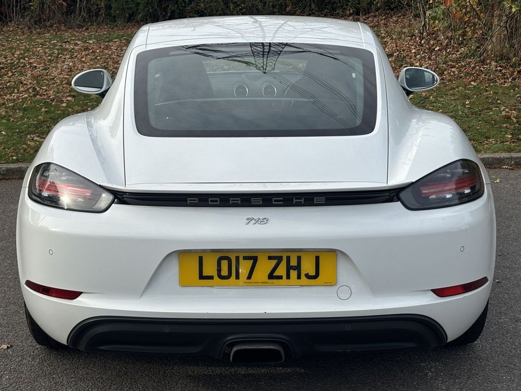 Used Porsche 718 Cayman 2017 for sale - 76496256: Photo 4