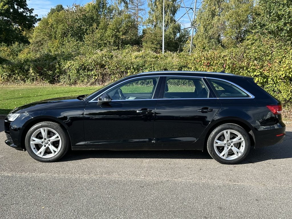 Used Audi A4 Avant 2016 for sale - 76118634: Photo 2
