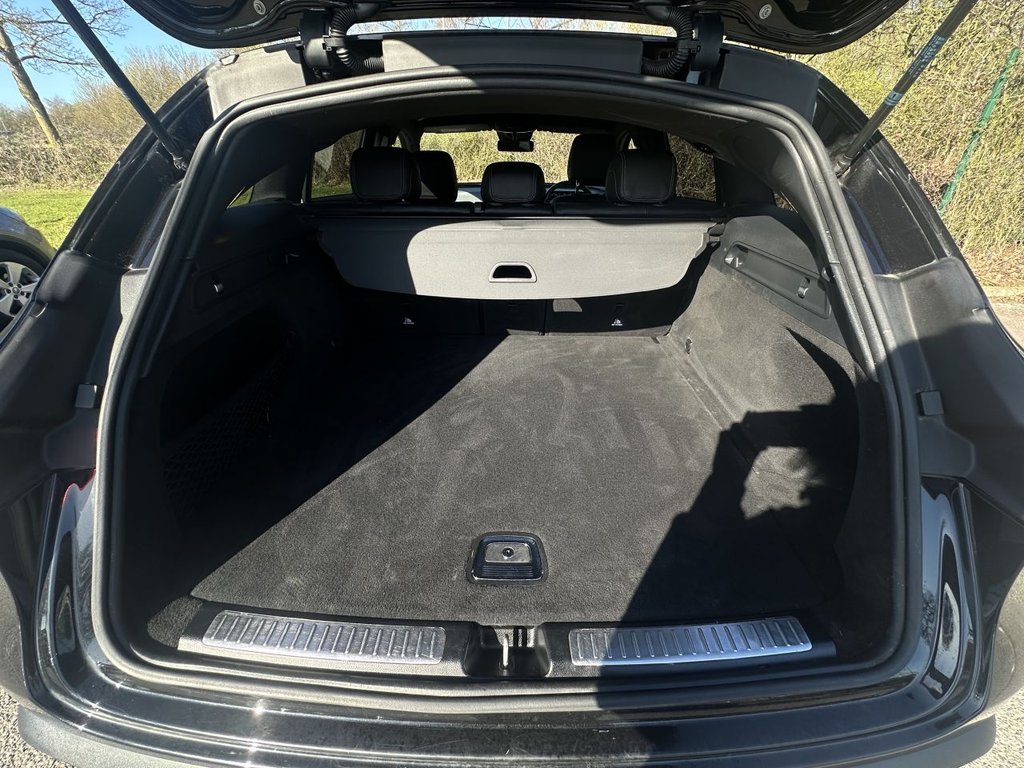 Used Mercedes-Benz EQC 2020 for sale - 77936166: Photo 17