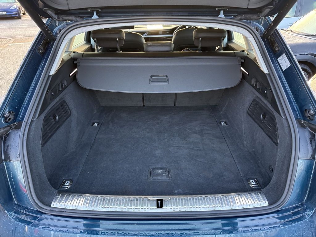 Used Audi e-tron 2021 for sale - 77145711: Photo 11