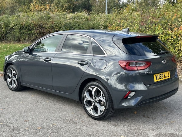 Used Kia Ceed 2019 for sale - 76333392: Photo 3