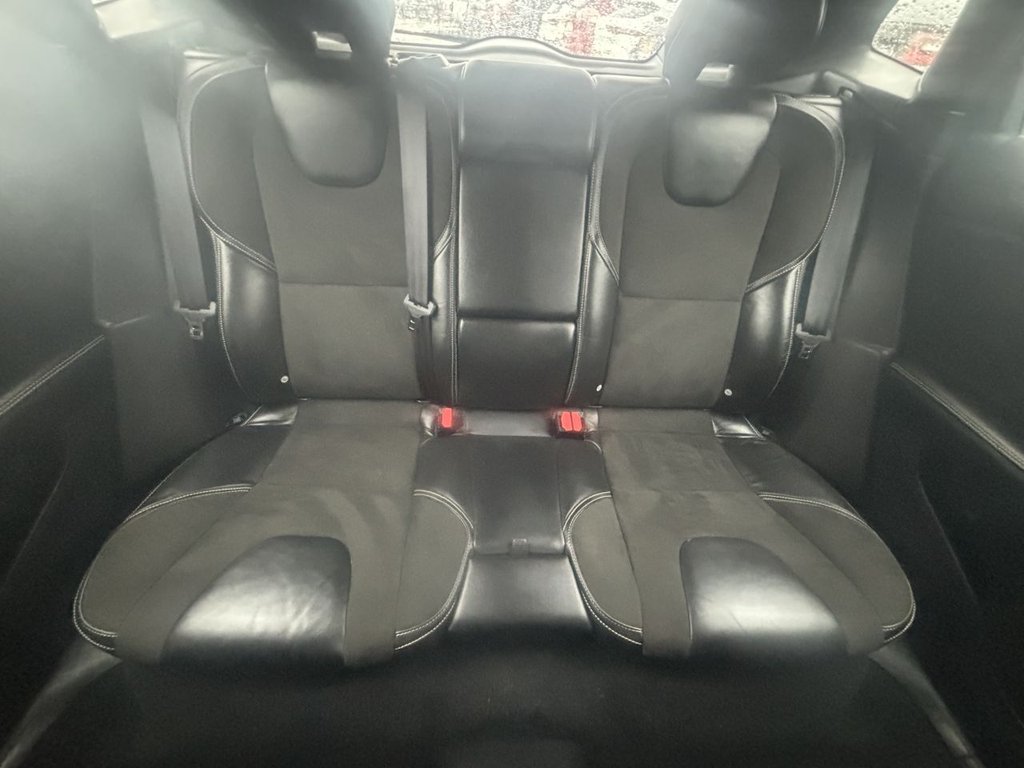 Used Volvo V40 2016 for sale - 77188063: Photo 10