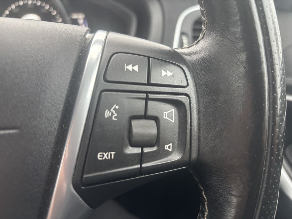 Used Volvo V40 2016 for sale - 77188063: Photo 14