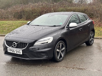 Used Volvo V40 2016 for sale - 77188063: Photo