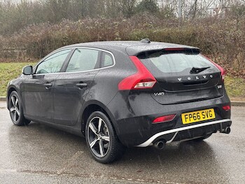 Used Volvo V40 2016 for sale - 77188063: Photo