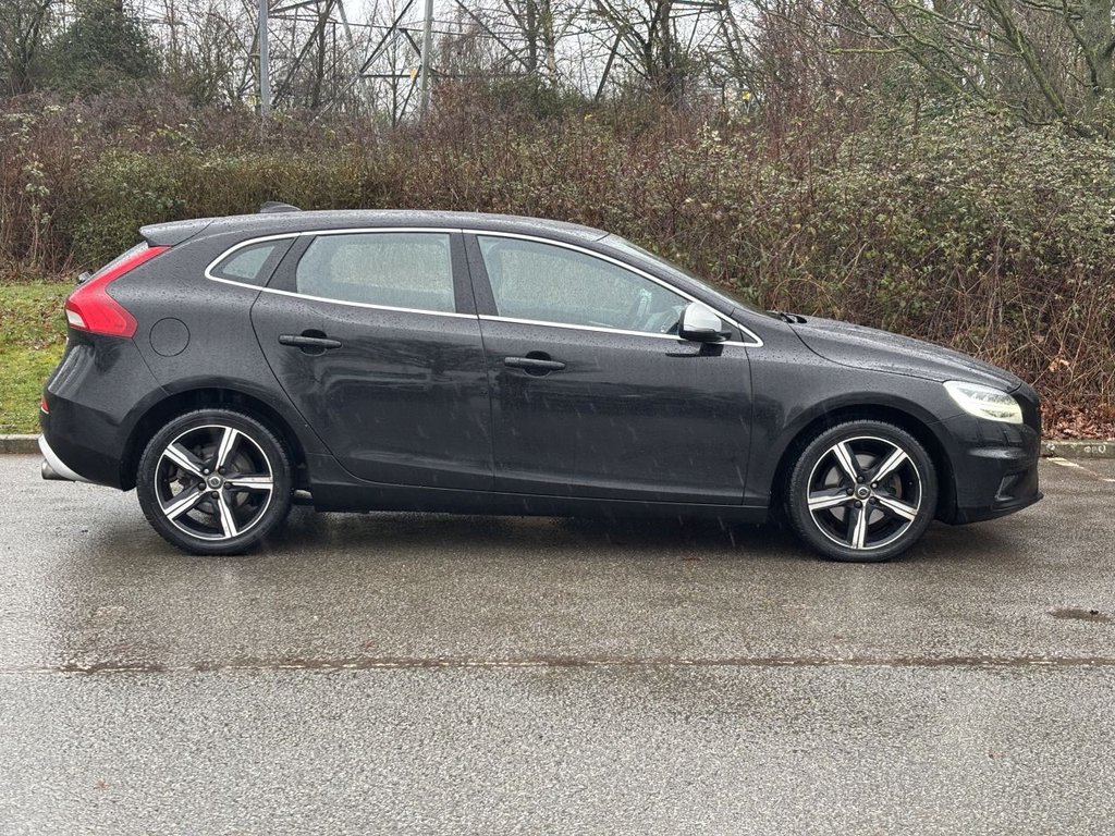 Used Volvo V40 2016 for sale - 77188063: Photo 6