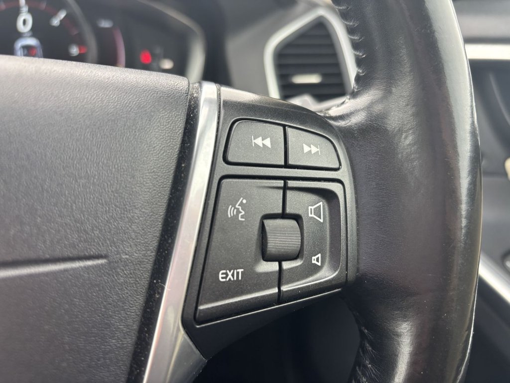 Used Volvo XC60 2015 for sale - 76509717: Photo 17