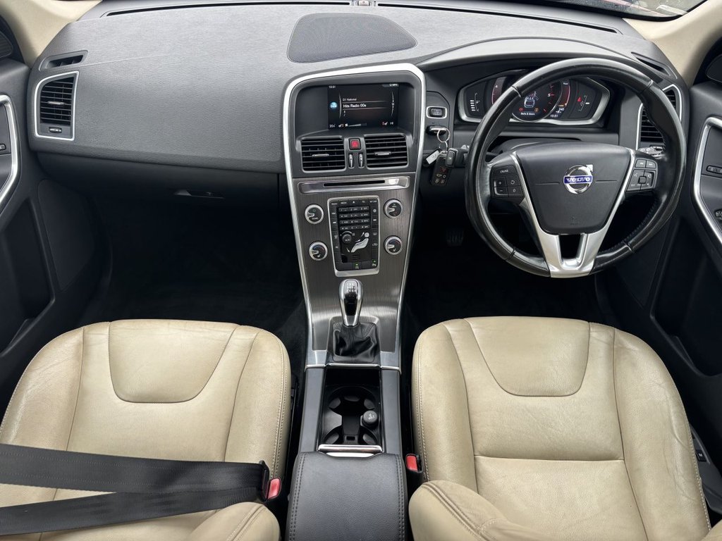 Used Volvo XC60 2015 for sale - 76509717: Photo 9